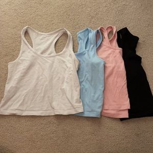 4 Cropped Tanks Bundle